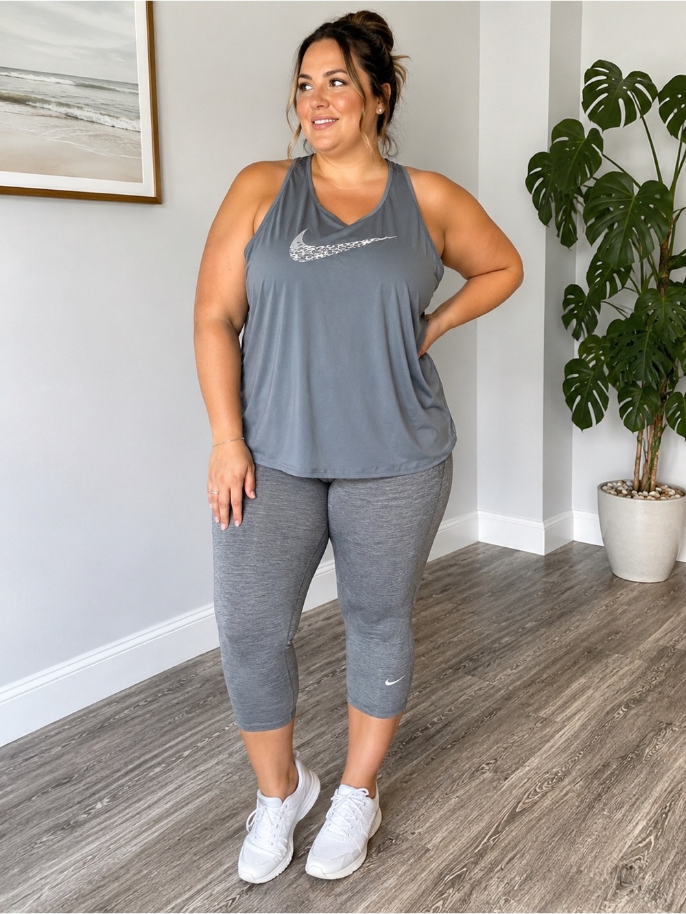 Nike women’s 3Xl Charcoal baby blue tank with gray capri leggings set